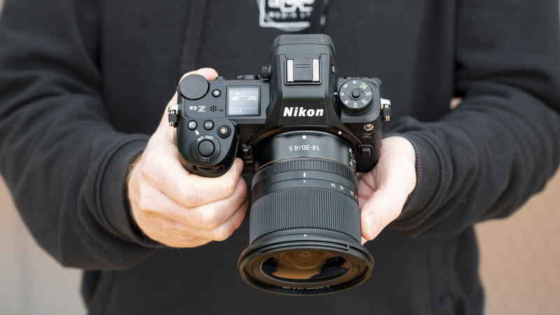 Я протестировал новый Nikon Z6 III на высокоскоростную съемку и уже подумываю об обновлении своего Z6 II.