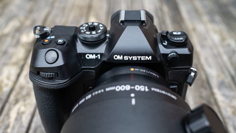 Впервые снижена цена на невероятно функциональную систему OM System OM-1 Mark II
